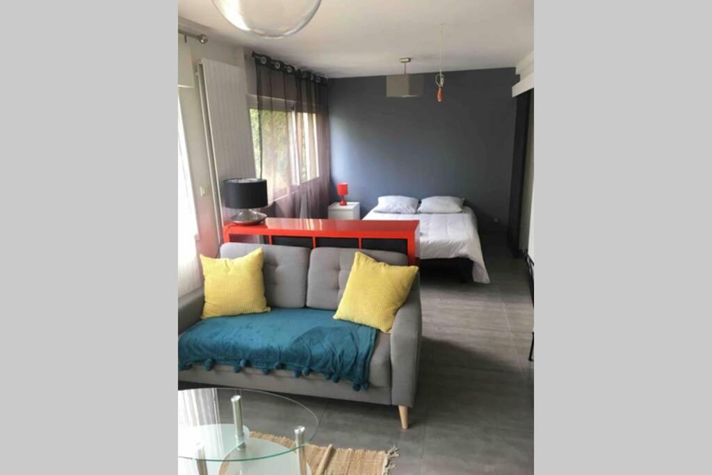 Bel Appartement En Rez De Jardin, 10Min Centre Et 300M Quais De Seine Wifi Rouen Ngoại thất bức ảnh